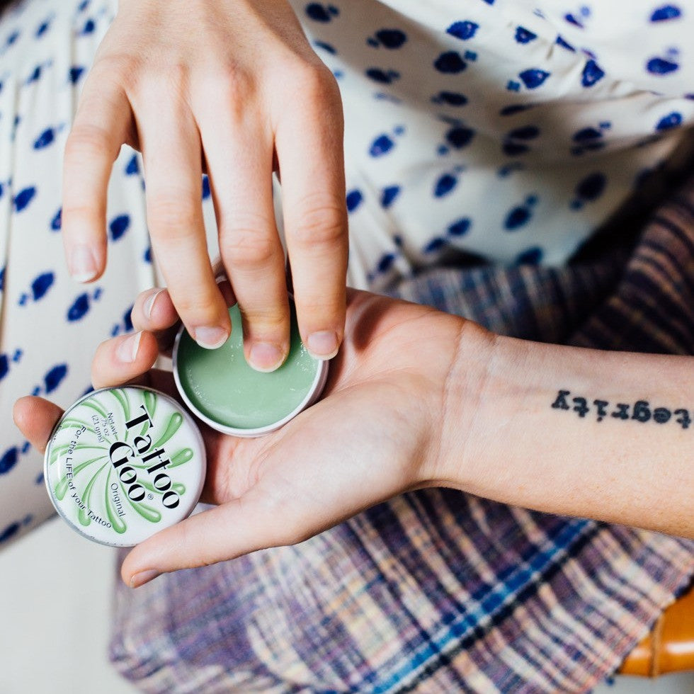 04_Tattoo-Goo-Balm-Lifestyile%402x_edited.jpg