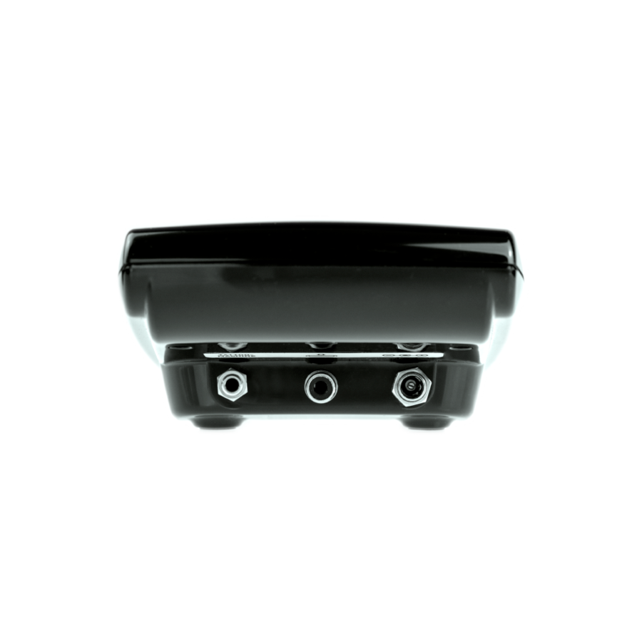 155-Tattoo-power-supply-Cheyenne-Power-Units-connector.png
